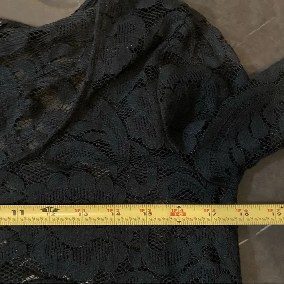 Express Womens Black Sheer Lace Top
Size Small Y2K 90s Whimsigoth Fairy Grunge - Picture 8 of 13